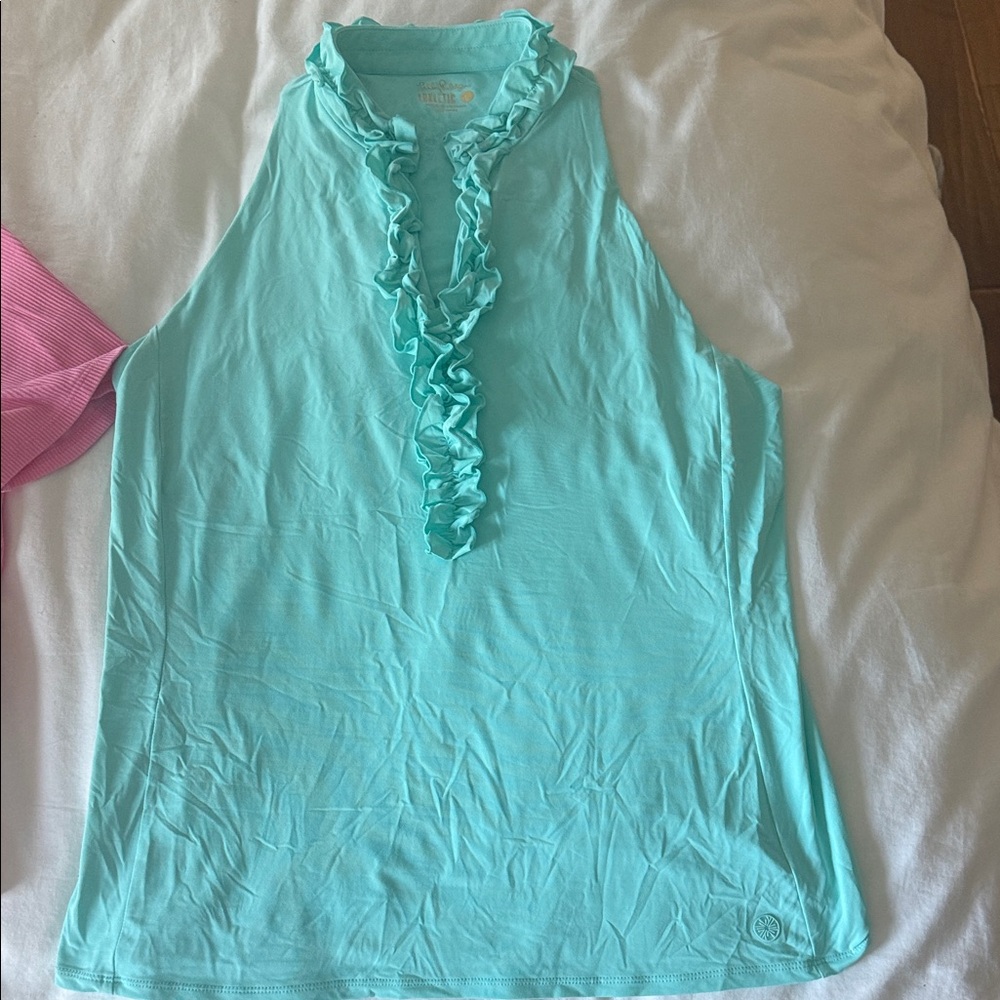 Lilly Pulitzer Women's Aqua Sleeveless lux athletic shirt - large